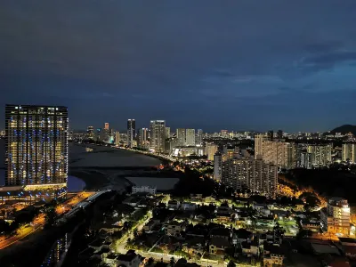 Landmark by Homey Planet Studio Suite (L) Hotel in zona Straits Quay Convention Center