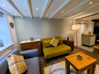 Stone cottage, own parking & EV charger -Buttercup