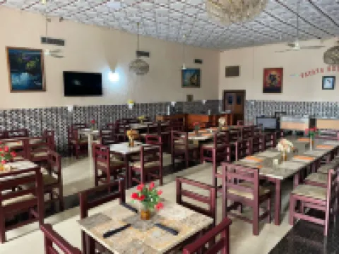 珍貴棕櫚皇家酒店 貝寧城酒店