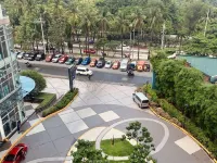 Staycation in Pasay+Balcony+View+Pool+PetFriendly フィリピン文化センター周辺のホテル