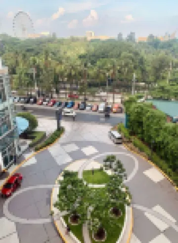 Staycation in Pasay+Balcony+View+Pool+PetFriendly