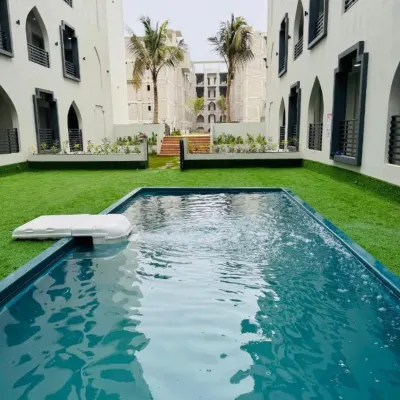 3 bedroom apartment, in Murooj Al Zain complex 鄰近Salalah Grand Mall的酒店