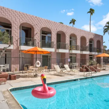 Palm Desert Suites
