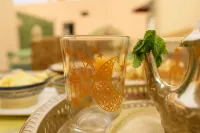 Riad Safran Rouge Jacuzzi RoofTop - sarapan