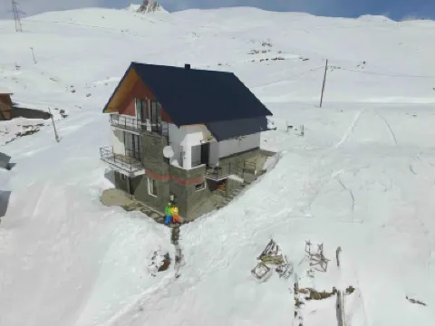 Mountain house Heavenly for 10 guests Hotels in 