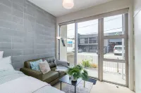 Petone City Studio with Balcony - 3-Star