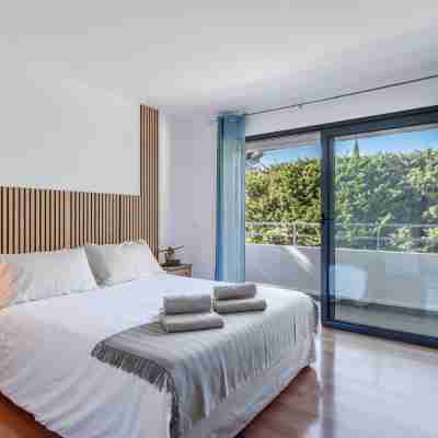 Villa Sunny Seabreeze, Èze, piscine à proximité de Monaco Rooms