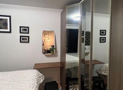 Central apartment with view | King Size Bed