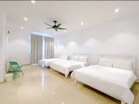 Fifteen Family Malacca - Homestay by C. Homestay Malacca - Villas
