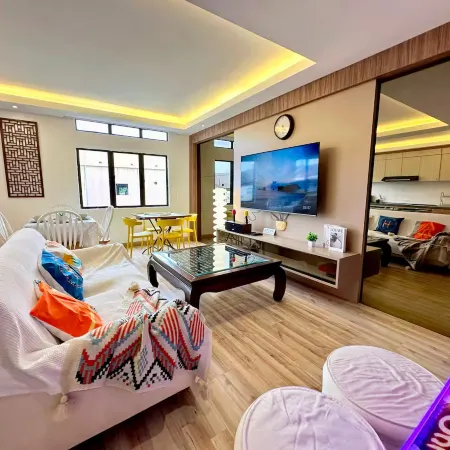 OKW 4R3B | Tourist13paxWalk8MinsToJonker|Snooker by YeeStay