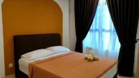 Arena Residence KLIA FREE WIFI by Golden Gates - جديد