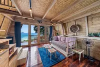 Lumbung Loft Villa w/ Balcony & Seaview in El Nido