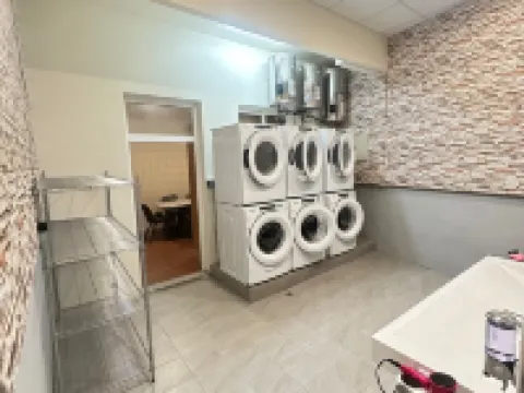 Economy Class Hostel Hotels near Taoyuan Intl. Airport