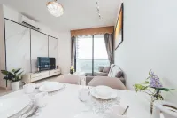 Macrolink Medini Meadow Stay 2BR 4pax legoland