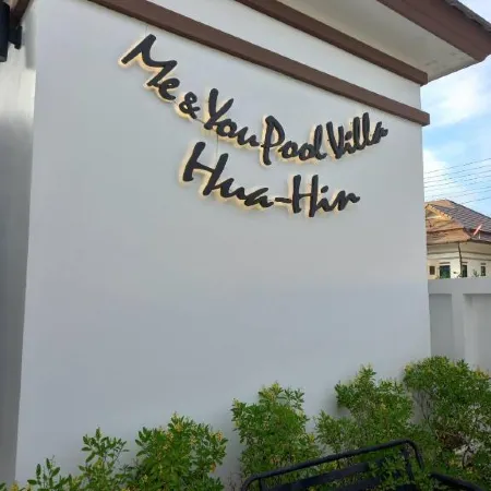 Villa me & you2