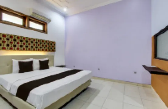 Hotel O Solo near RS JIH Solo formerly Azifa Inn