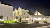 Lodjisvarga Villa Jogja - Bintang 3