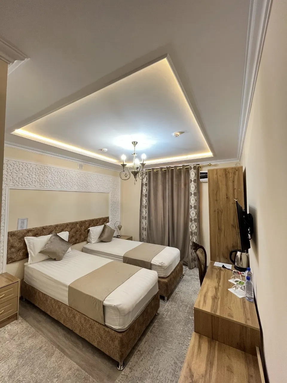 Khans Palace Zimmer Photos