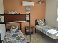 Cocoon Luberon / Independent house Hotels in Lauris