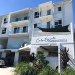 Caba Break Holiday Apartments - Parking