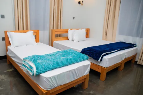 SUMMIT VIEW RETREAT - Lodges