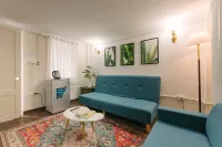 Bridgo Home - by Hoan Kiem Lake Side