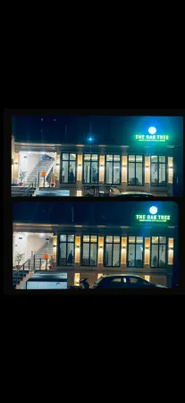 THE OAK TREE NEAR RAM JANAM BHOOMI Отели в г. Айодхья