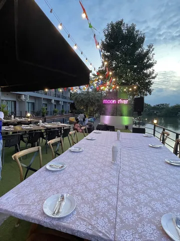 รูปภาพของโรงแรมผึ้งหลวง ริเวอร์ไซด์ จันทบุรี