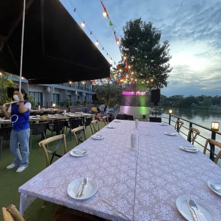 Phuengluang Riverside Hotel Chanthaburi