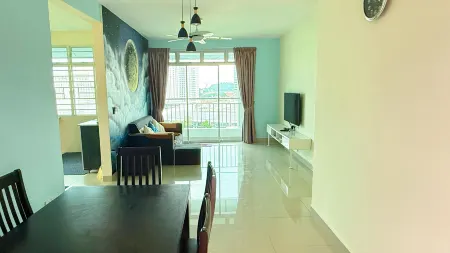 Star & Moon Garden Отели рядом с достопримечательностью «Setia SPICE Convention Centre»