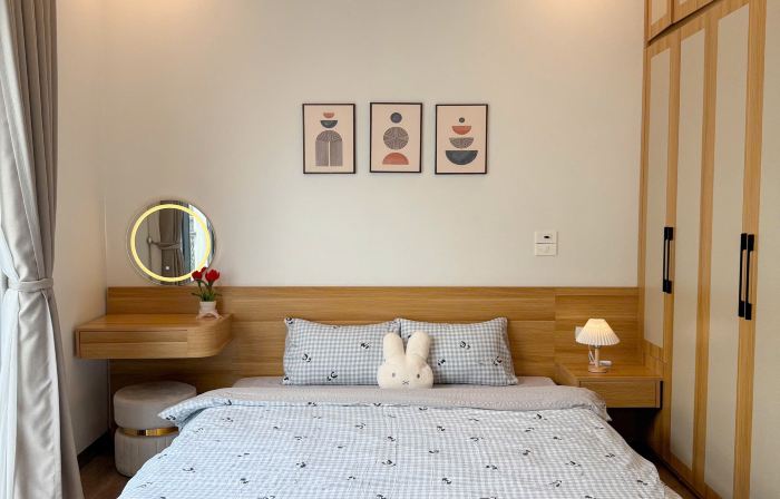 Emiii House - Homestay View Biển Vinhomes Ocean Park 2