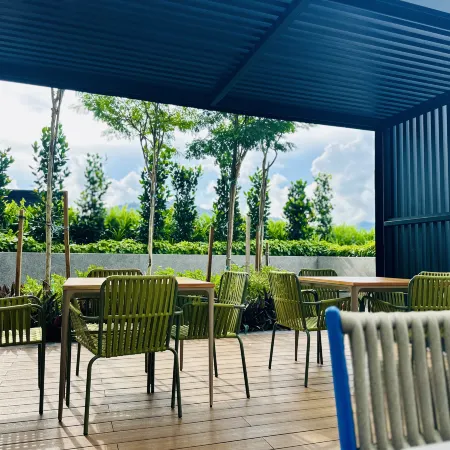 Relax Familystay (Iconic Regency Service Residences Penang)3BR-9pax