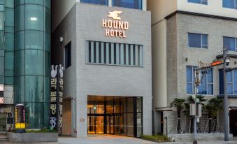 Hound Hotel Pohang Yeongildae