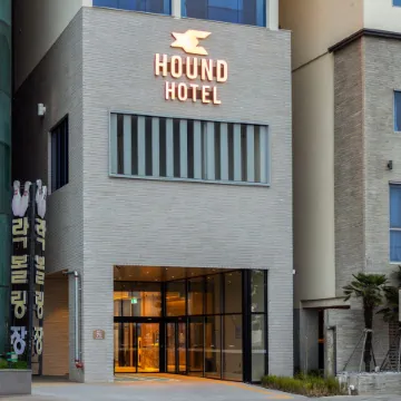 Hound Hotel Pohang Yeongildae