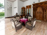 Hotel O Homestay Bonjeruk Near Restoran Pawon 21 Bonjeruk Hotel di Jonggat