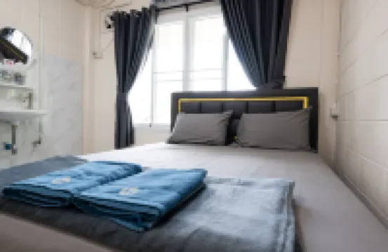 Room 203 Near Don Mueang Airport & BTS Wat PhraSi Phrasimahatahd寺附近的飯店