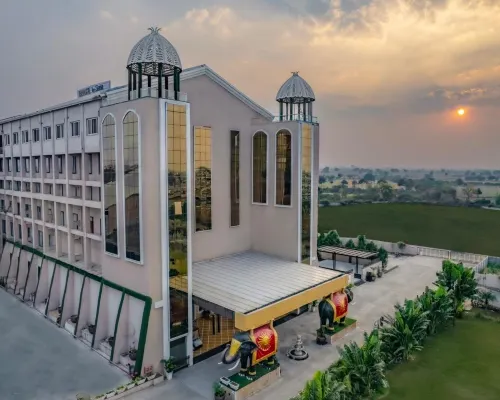 Enrise By Sayaji Amravati Hotels in Amravati