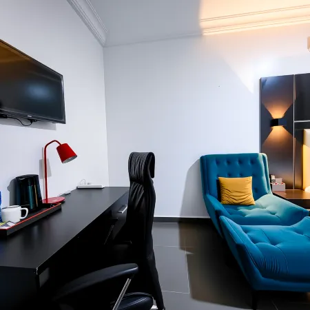 Aotel Hotel Lagos Crescent