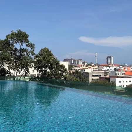 Cozy Stay with Distant Seaview | Near Jonker Walk