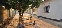 Eagle Weavers Nest Hotel a 
