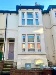 4 Bed Homely Retreat in Wolverhampton Hotels in 