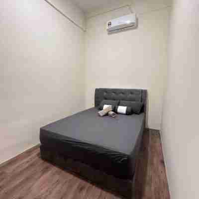 Leo66 Guest House Rooms
