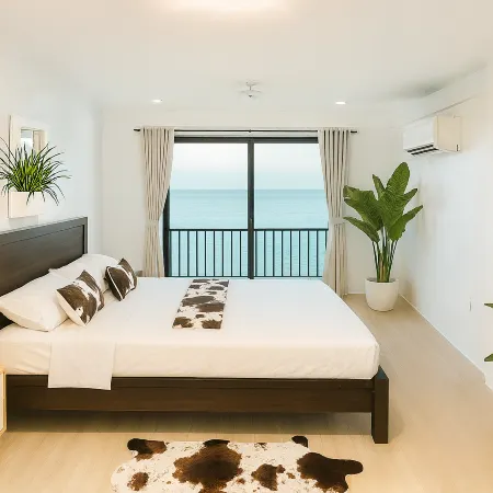 Exclusive On-the-beach Jade's Beach Villa