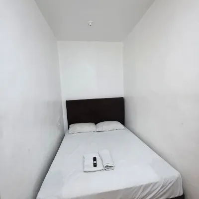 Room 208 studio type apartment yumi apt near SM clark Hotel in zona AV1611 Bible Believers Baptist Church