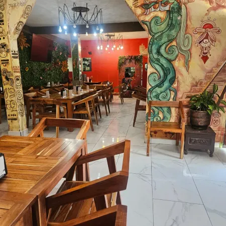 Hotel Real Maya