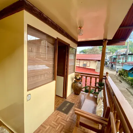 Tinlo Room for Rent