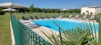 Terres de France - Le Domaine du Val d'Amboise - Swimmingpools