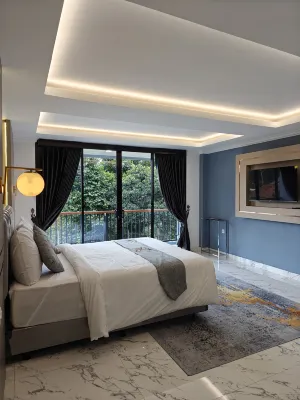 Moya Villa dan Resto - Homestays