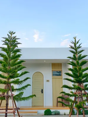 The Rim Resort