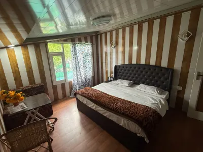Zabaish Riverside Cottage Hotels in 